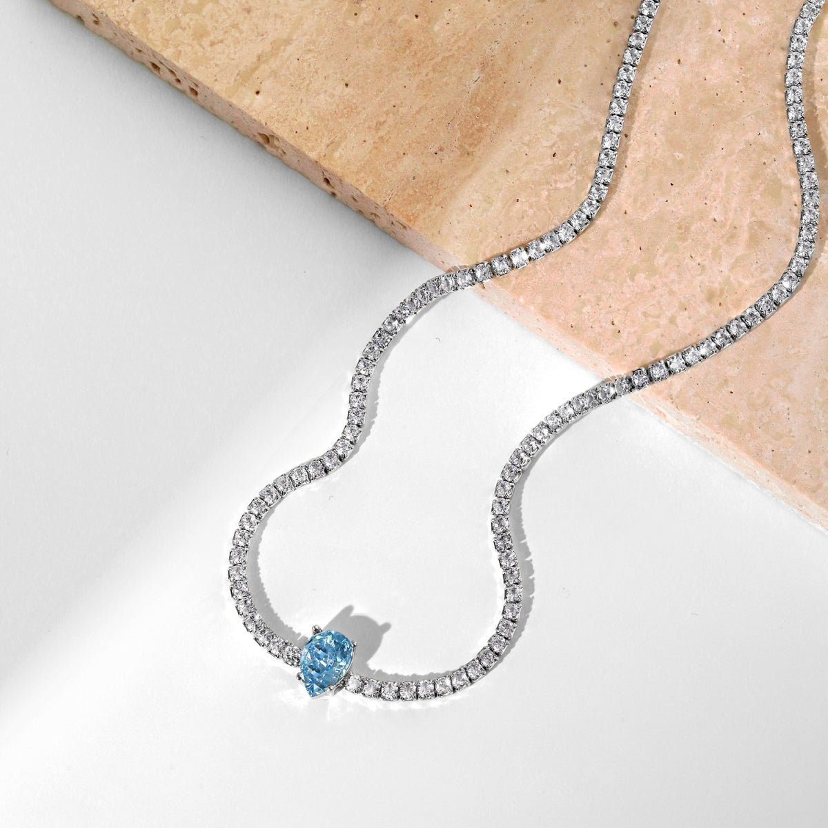 [Vivid Aurora]1.0 carat Unique Pear Cut Tennis Necklace