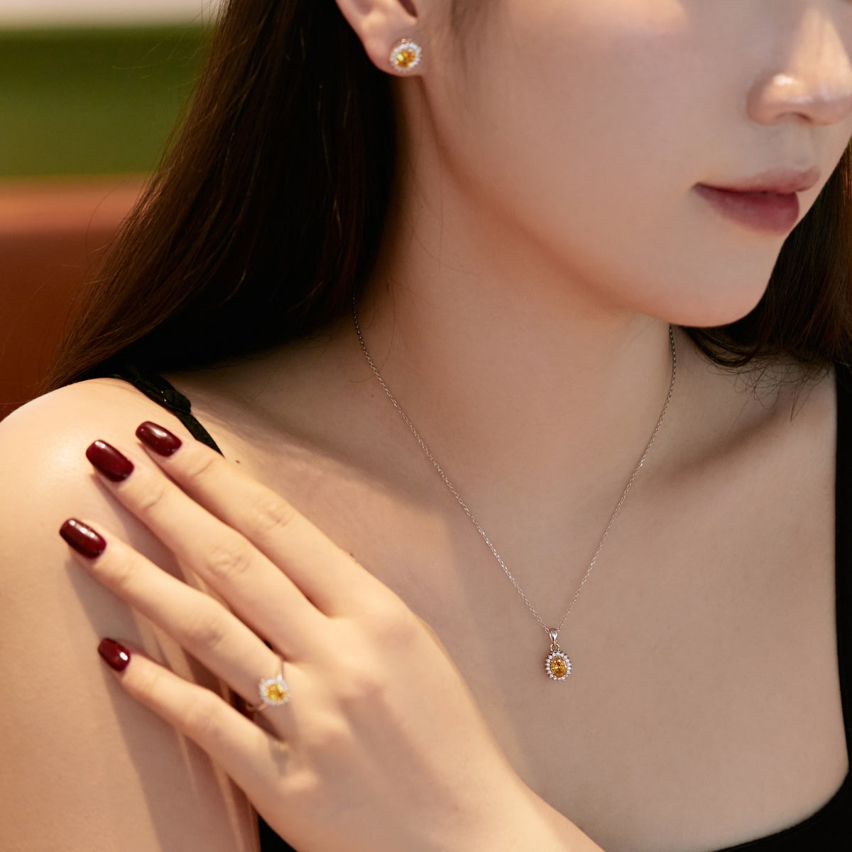 [Vivid Aurora]Delicate Radiant Oval Cut Daily Earrings