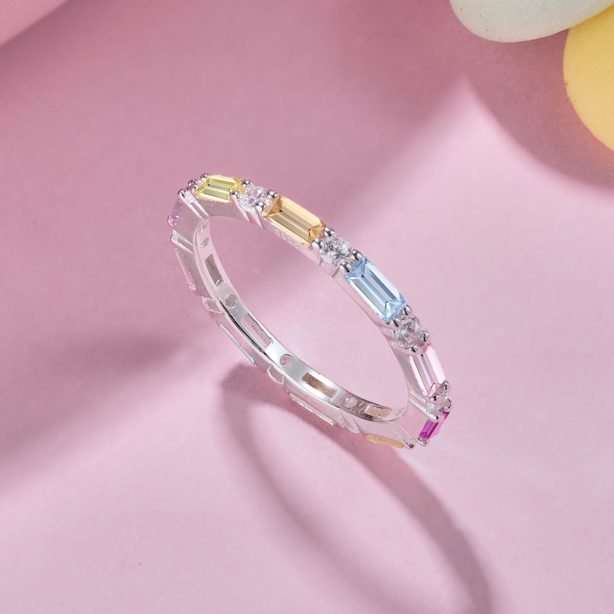 [Vivid Aurora]Lively In Shades Elegant Radiant Cut Daily Ring